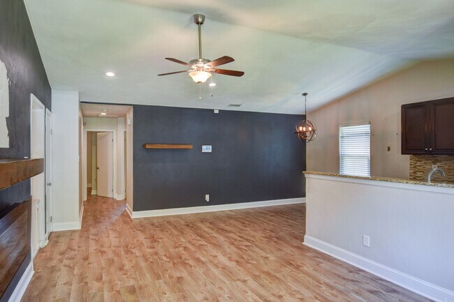 Building Photo - 1514 Snowbird Ct