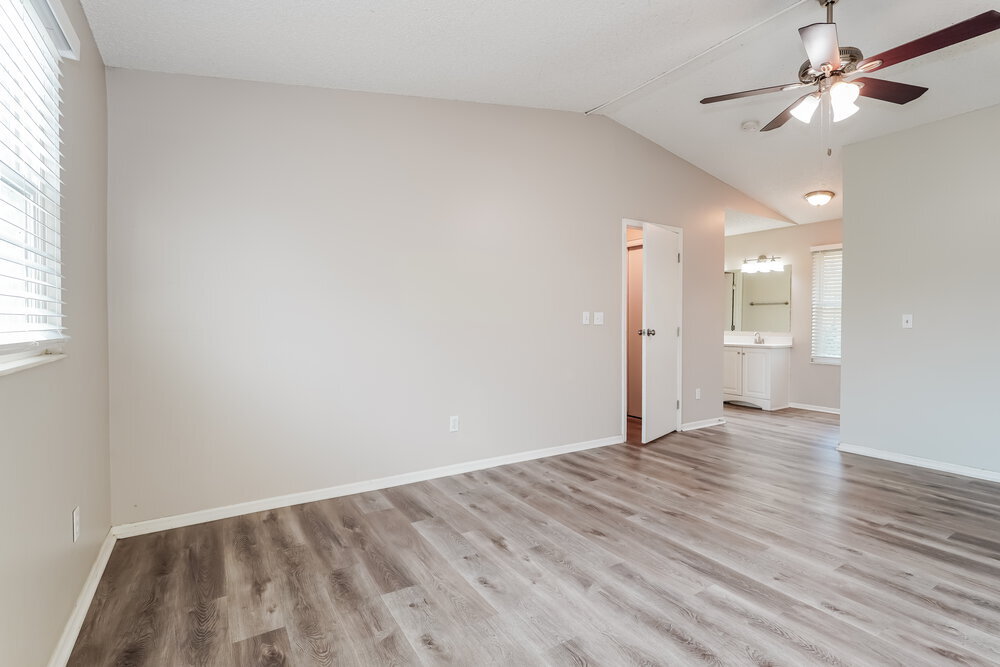 Building Photo - 5305 Frisco Dr