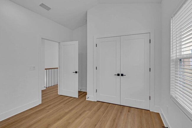 Building Photo - NEW BUILD