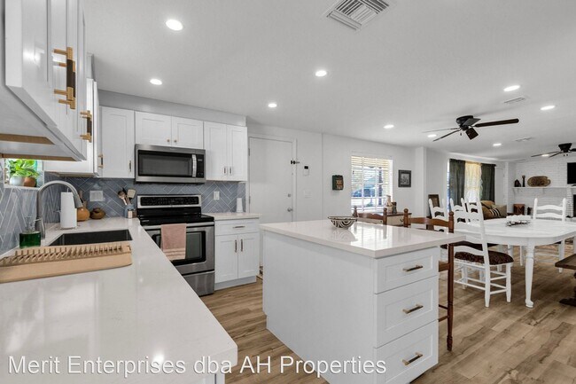 Building Photo - 4 br, 3 bath House - 4712 N 27TH AVE