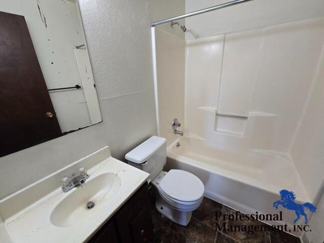 Building Photo - 1 bedroom in Billings MT 59102