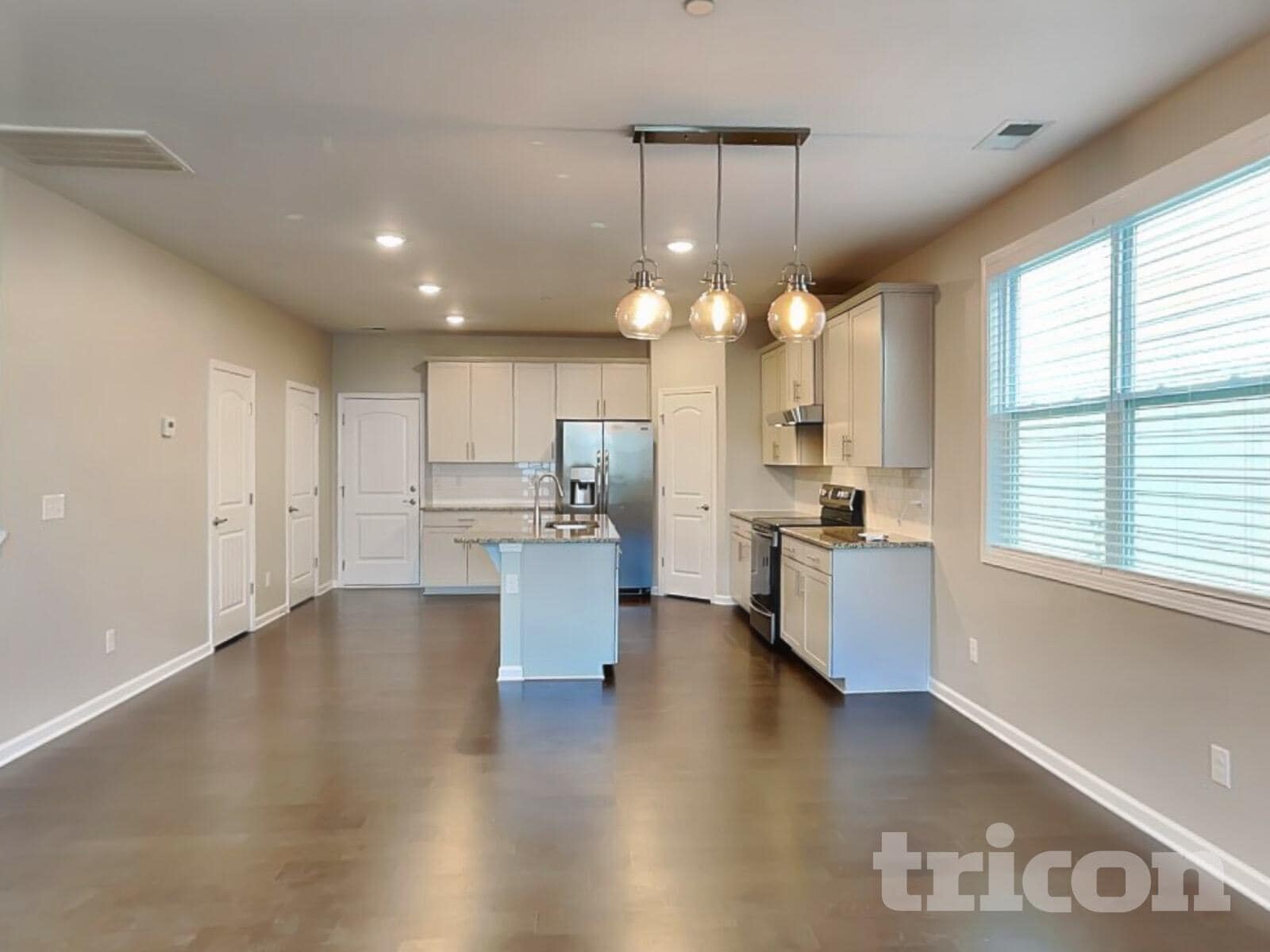 Building Photo - 319 Imperial Ct