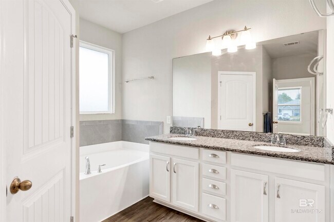 Building Photo - 7014 Shallow Brook Ct