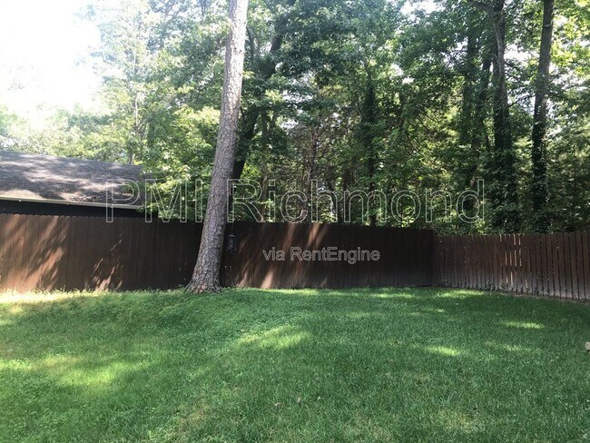 Building Photo - 10107 Hearthrock Ct