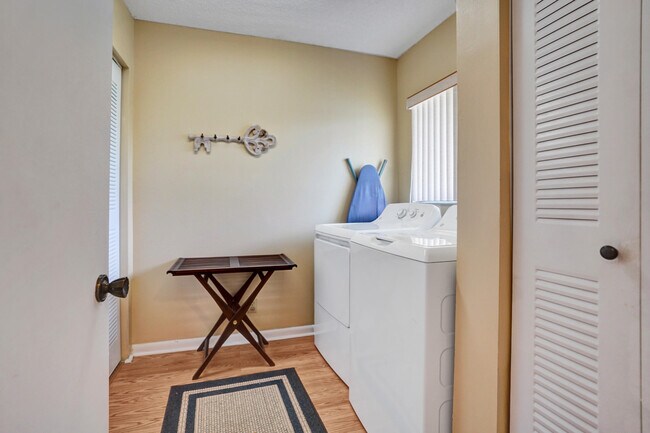 Building Photo - 15235 Lakes of Delray Blvd