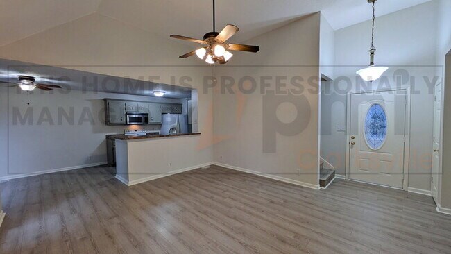 Building Photo - 3790 Madeline Ct