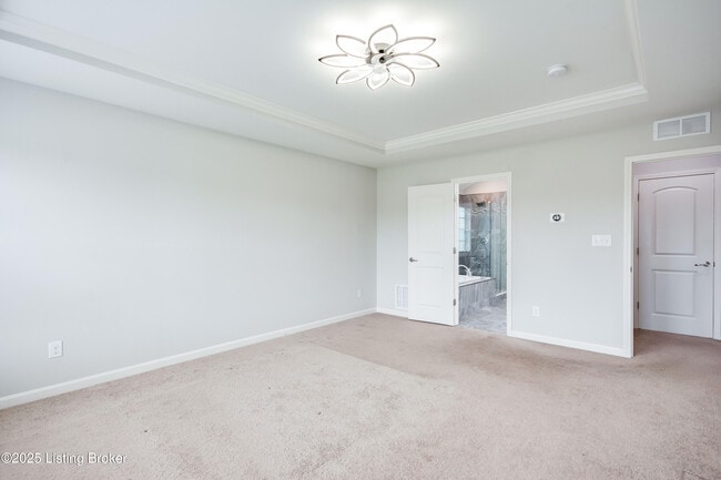 Building Photo - 16302 Spitfire Lake Path
