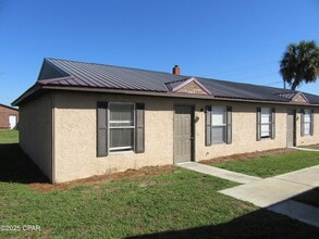 Building Photo - 1410 New York Ave