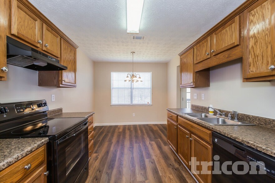 Building Photo - 45 Pleasant Hills Ct