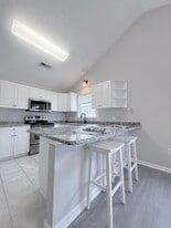 Building Photo - 412 Callie Dr