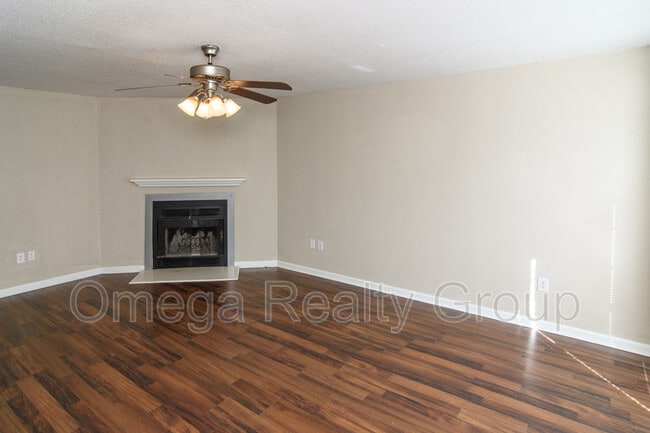 Building Photo - 8048 River Bend Rd