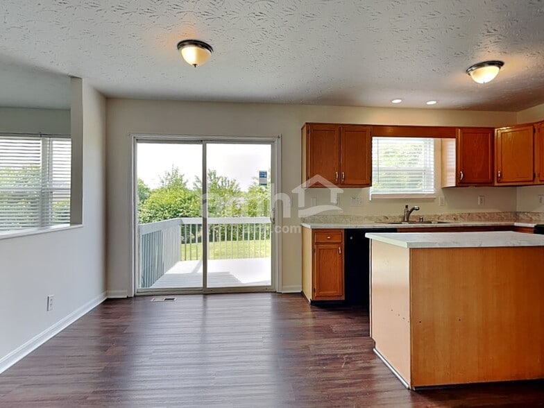 Building Photo - 7432 Big Horn Ct