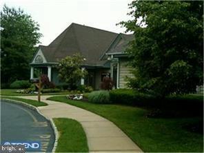 Building Photo - 167 Andover Pl