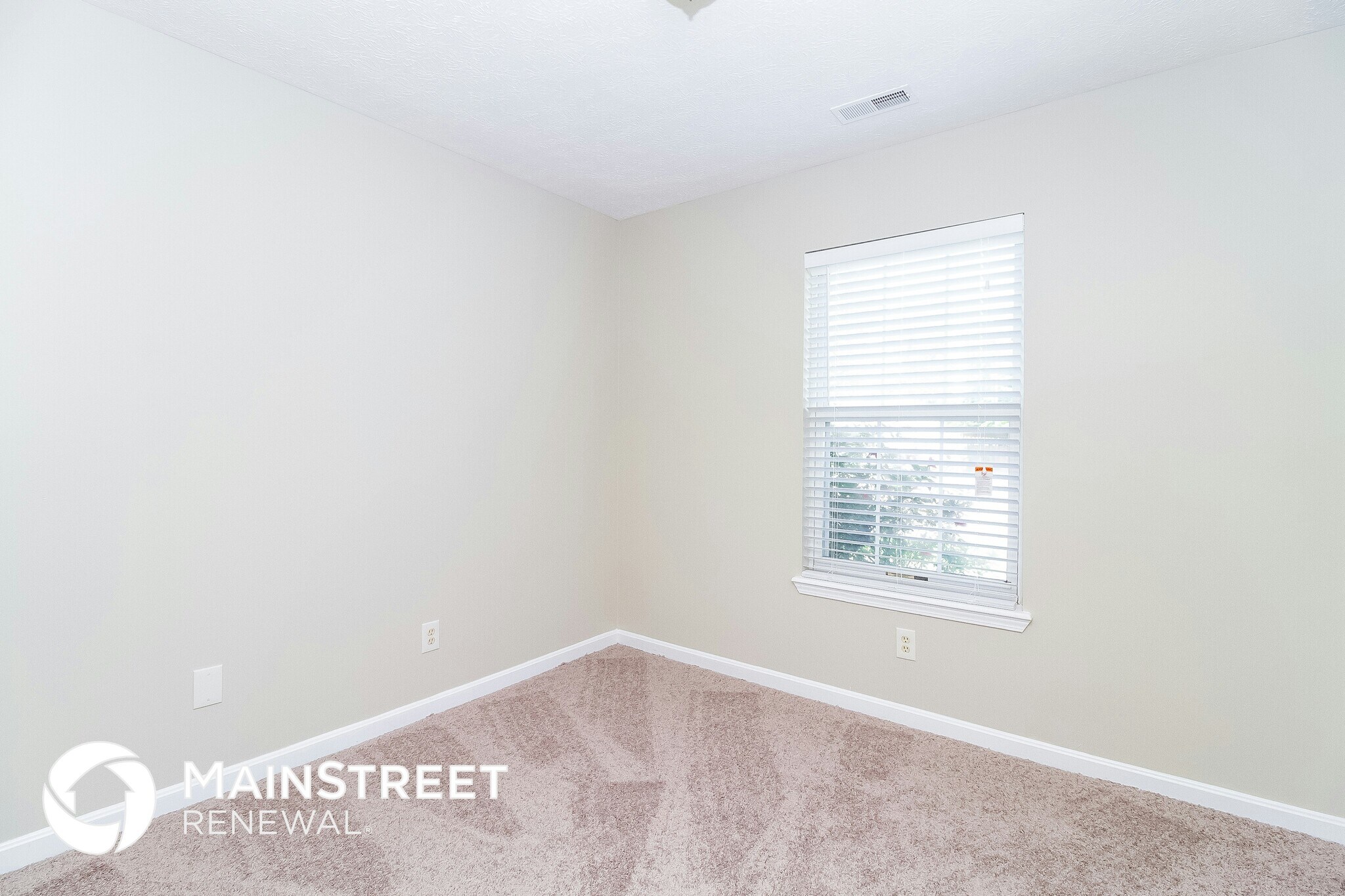 Building Photo - 9314 Sissone Dr