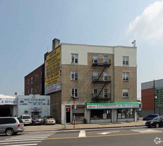 Building Photo - 101-21 Rockaway Blvd