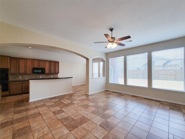 Building Photo - 25219 Piney Heights Ln