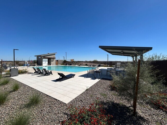 Building Photo - 25509 N 149th Ave