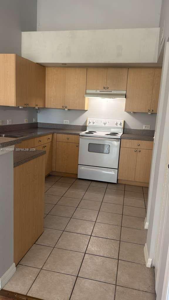 Building Photo - 222 Villa Cir