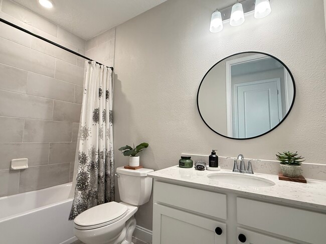 Building Photo - 76 Neighbor Ct