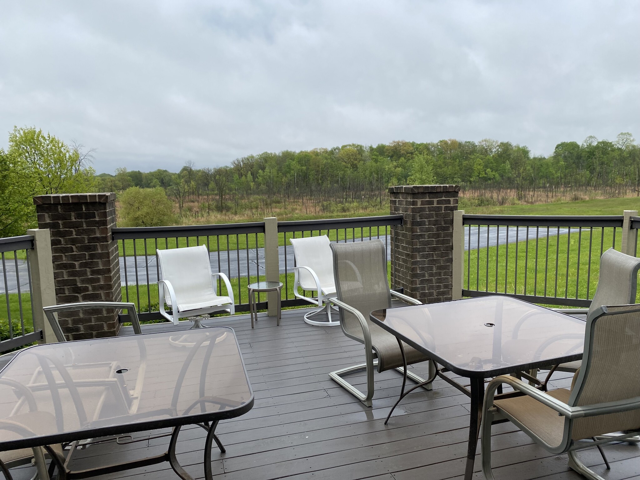 Common areas - 230 Hilldale Dr