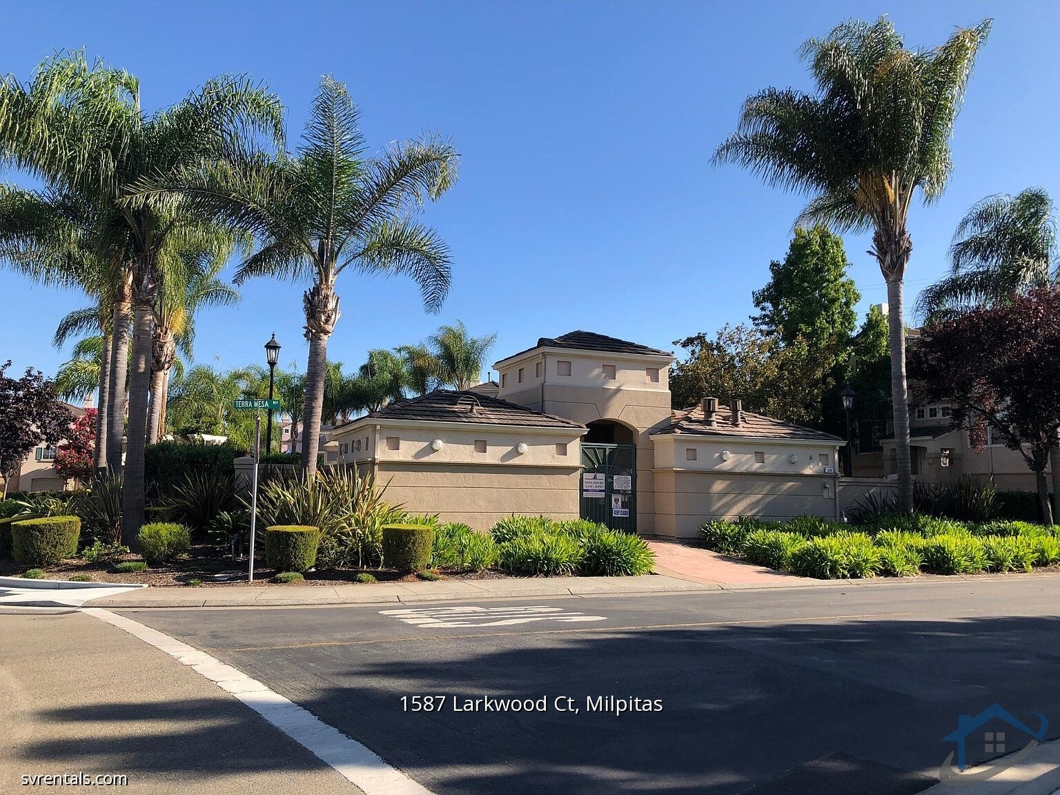 Building Photo - 1587 Larkwood Ct