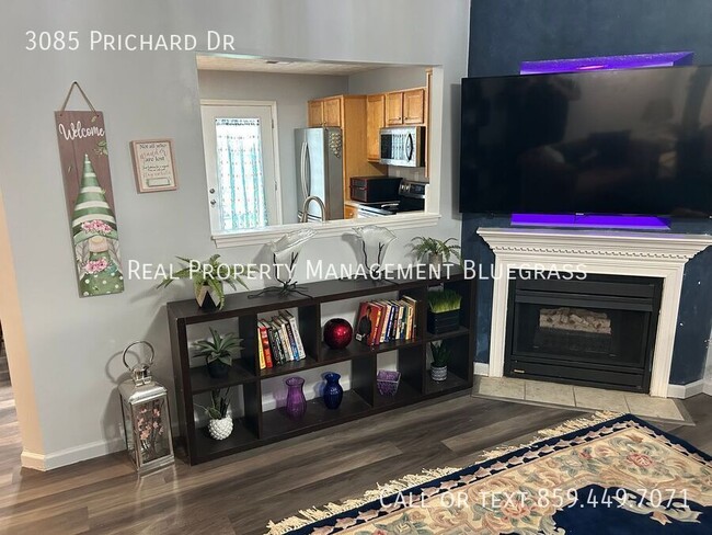Building Photo - 3085 Prichard Dr