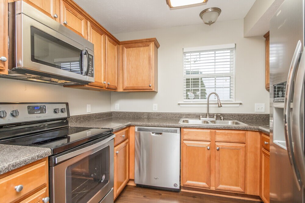 Building Photo - 3076 Ace Wintermeyer Dr