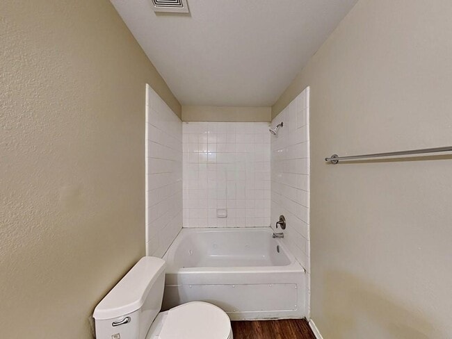 Building Photo - 3510 Avalon Castle Dr