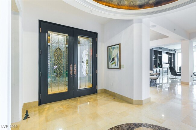 Building Photo - 9101 Alta Dr