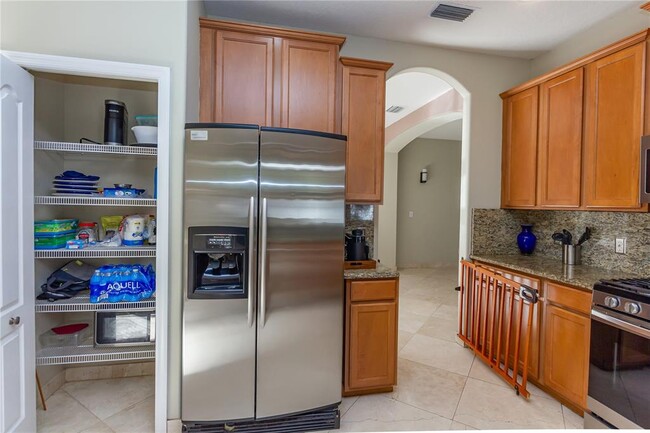 Building Photo - 11102 Avery Oaks Dr