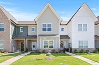 Building Photo - Fully Furnished and Move-In Ready!