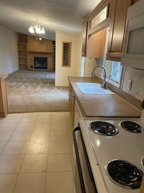 Building Photo - 4407 Sanford Ct