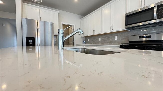 Building Photo - 1498 High Fls Ln