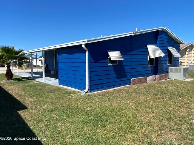 Building Photo - 1925 Sago Palm St NE