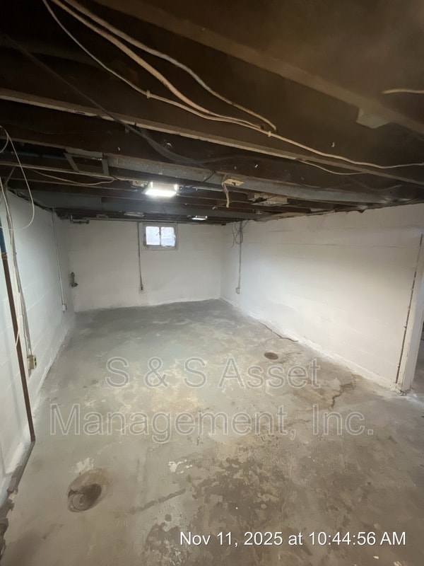 Building Photo - 1213 Edward St