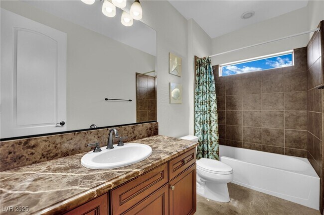 Building Photo - 2805 Molinard Ct