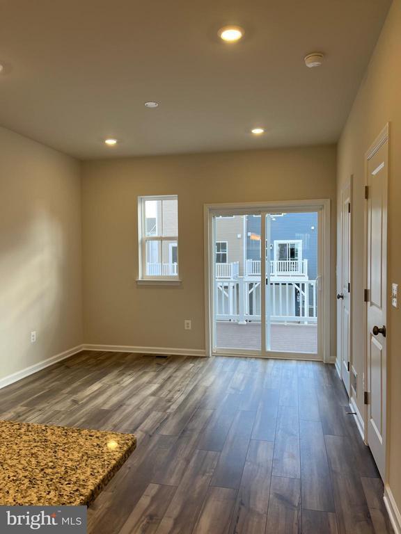 Building Photo - 306 Watercourse Dr