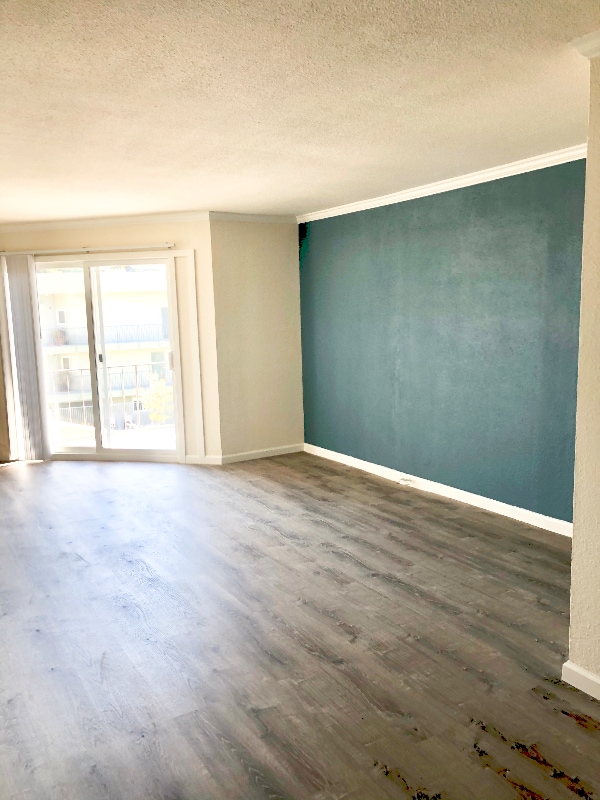 Building Photo - 213 Lower Via Casitas