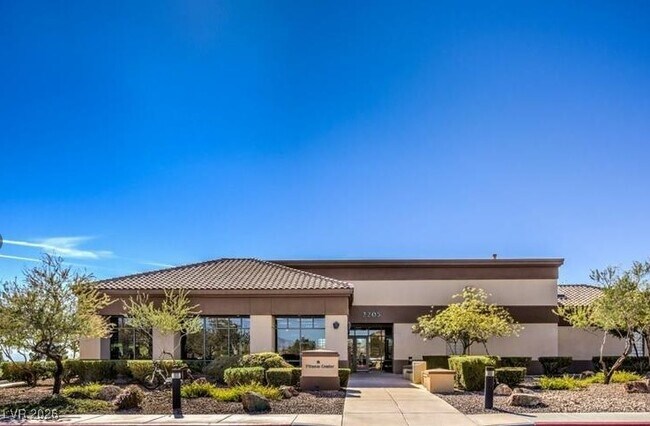 Building Photo - 9004 Litchfield Ave