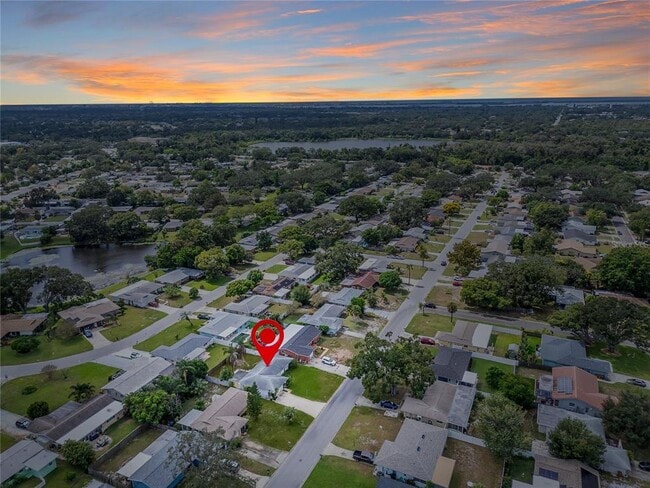 Building Photo - 2127 Scotland Dr