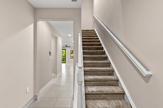 Building Photo - 10103 Akenside Dr