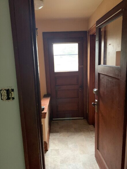 Building Photo - 2203 N 57th St
