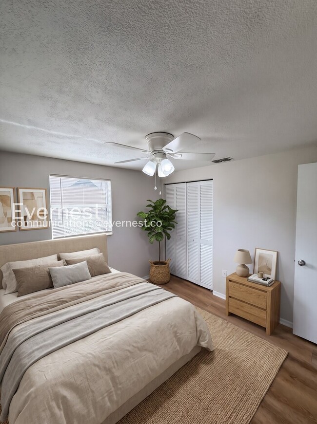 Building Photo - Cozy 2 Bed, 1 Bath Home with Patio and Garage | Pet Friendly | Available Now!