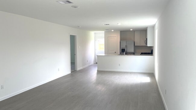 Building Photo - 18031 Valle Cupa Ln