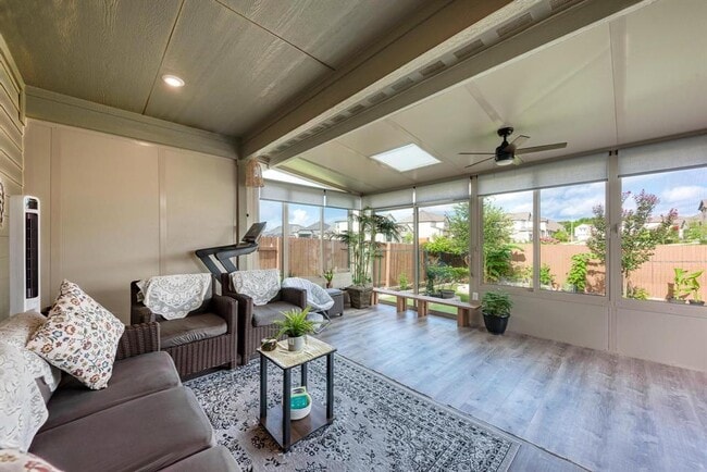 Building Photo - 1646 Homestead Farms Dr