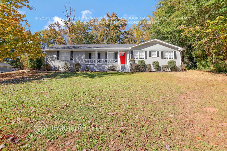 Building Photo - 2865 Castle Dr SW