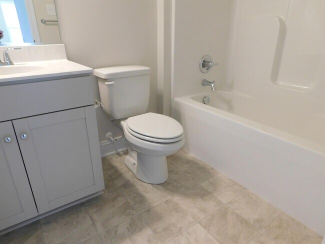 Building Photo - 6981 Leire Ln