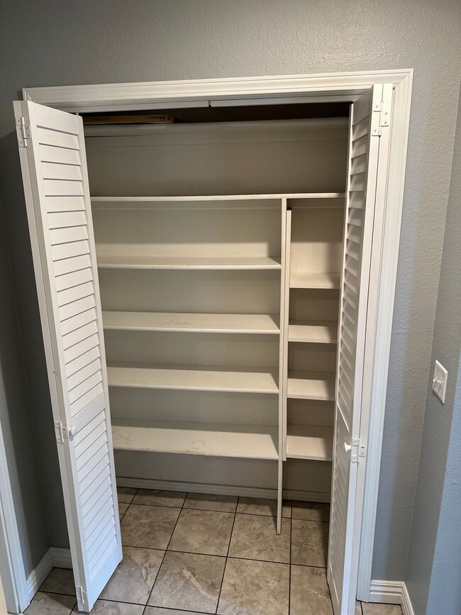 Building Photo - Available June 1st! 3-Bedroom, 2-Bathroom ...