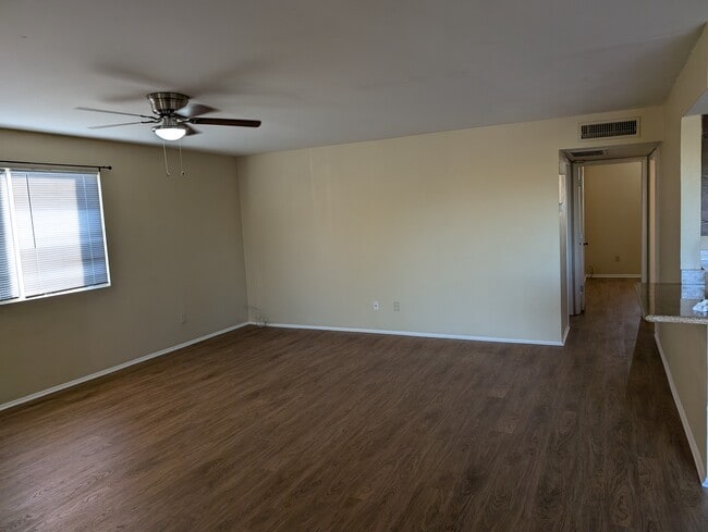 Building Photo - 14417 N Teakwood Ln