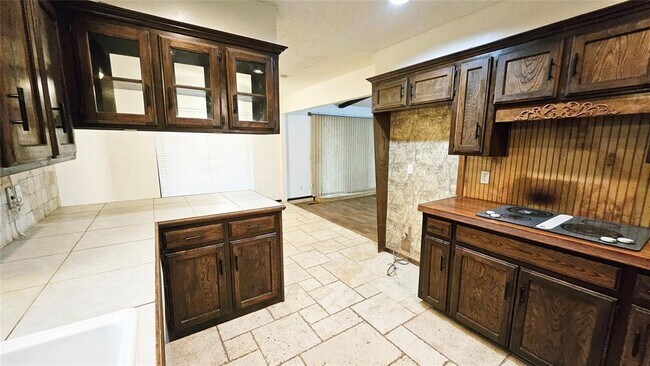 Building Photo - 5301 NW 115th St